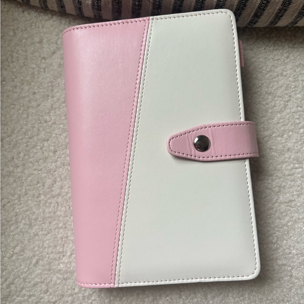 Pink and White Budget Binder